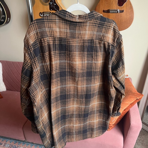 Mens Levi Oversized Flannel - Picture 5 of 5